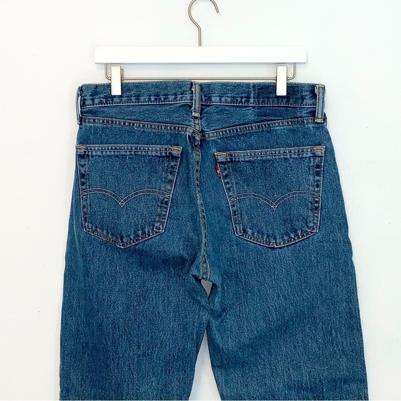 Levi’s Medium Wash 505 Regular Straight Leg Jeans Size 33 x 32 - Picture 5 of 11